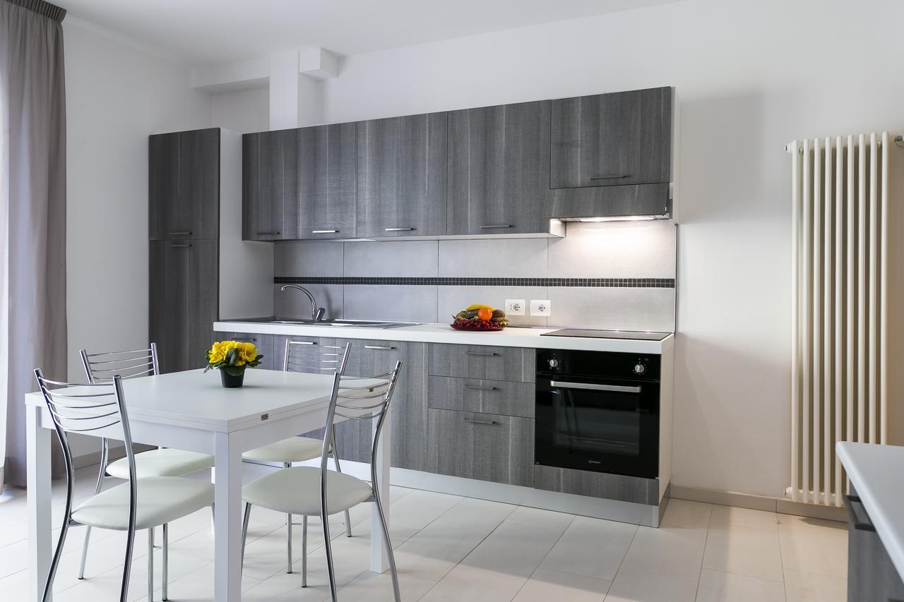 Residenza Riva Azzurra Aparthotel Rimini Ngoại thất bức ảnh