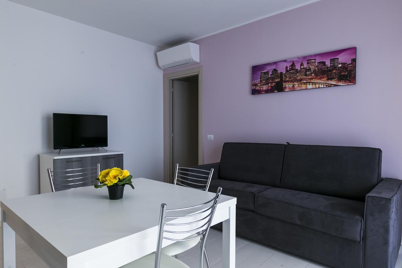 Residenza Riva Azzurra Aparthotel Rimini Ngoại thất bức ảnh
