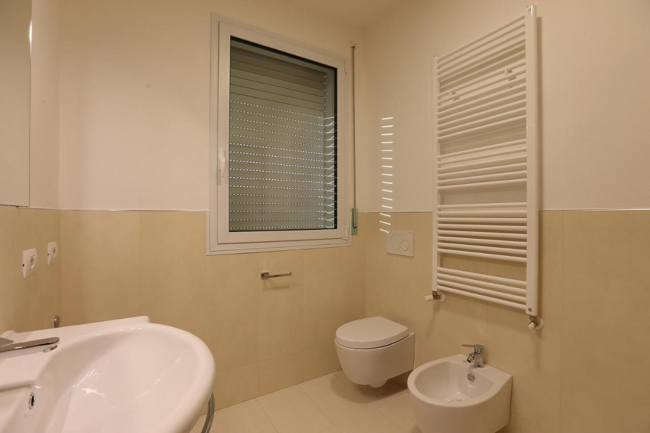 Residenza Riva Azzurra Aparthotel Rimini Phòng bức ảnh